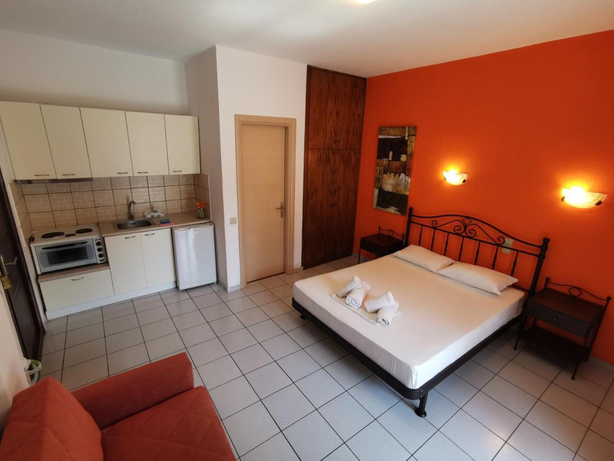 Marinos Aparts Aparthotel Szívota Kültér fotó