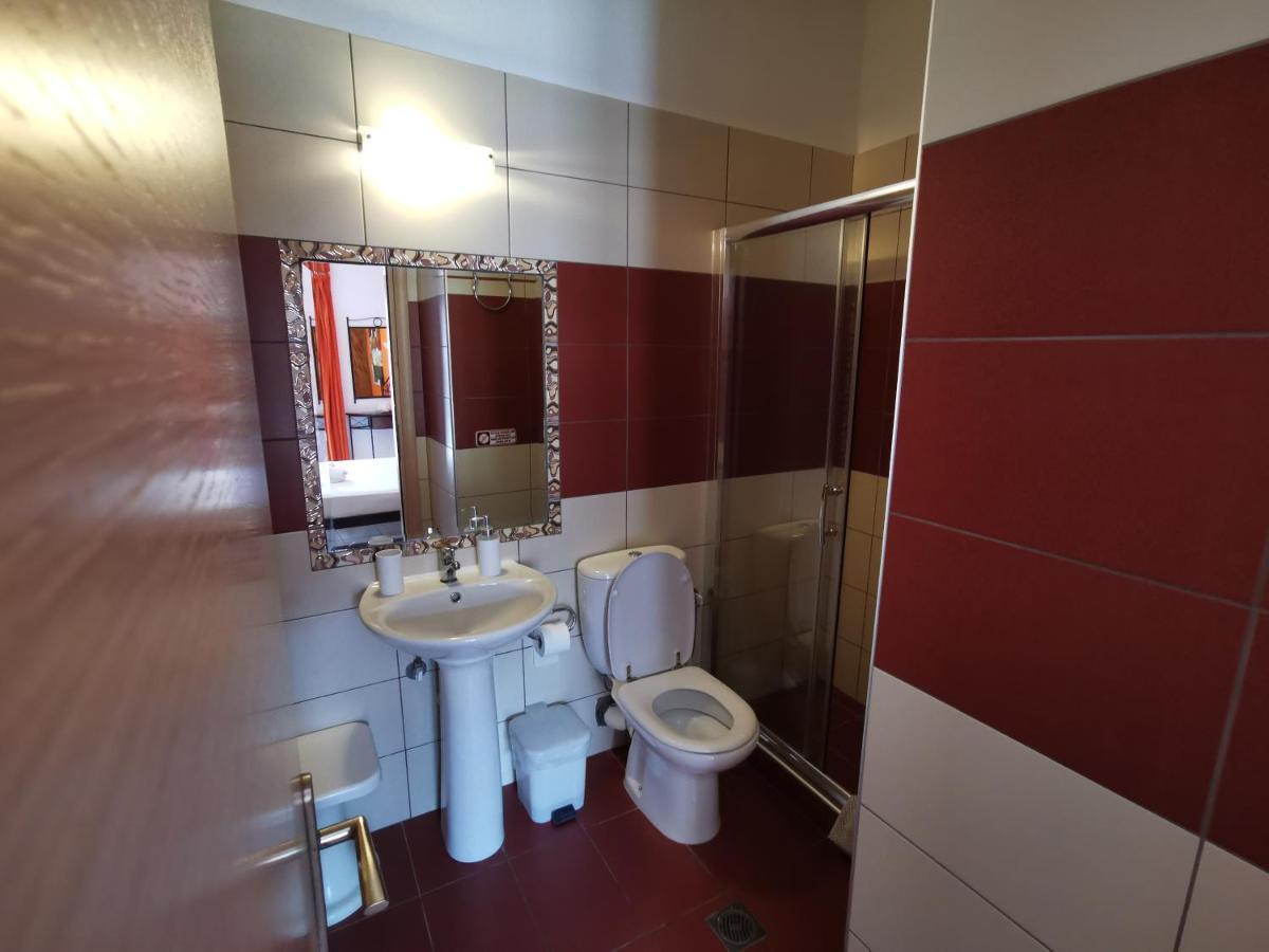 Marinos Aparts Aparthotel Szívota Kültér fotó