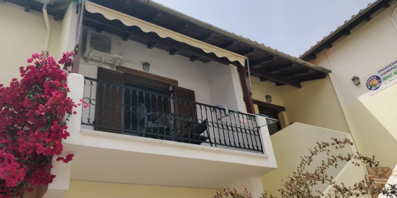 Marinos Aparts Aparthotel Szívota Kültér fotó