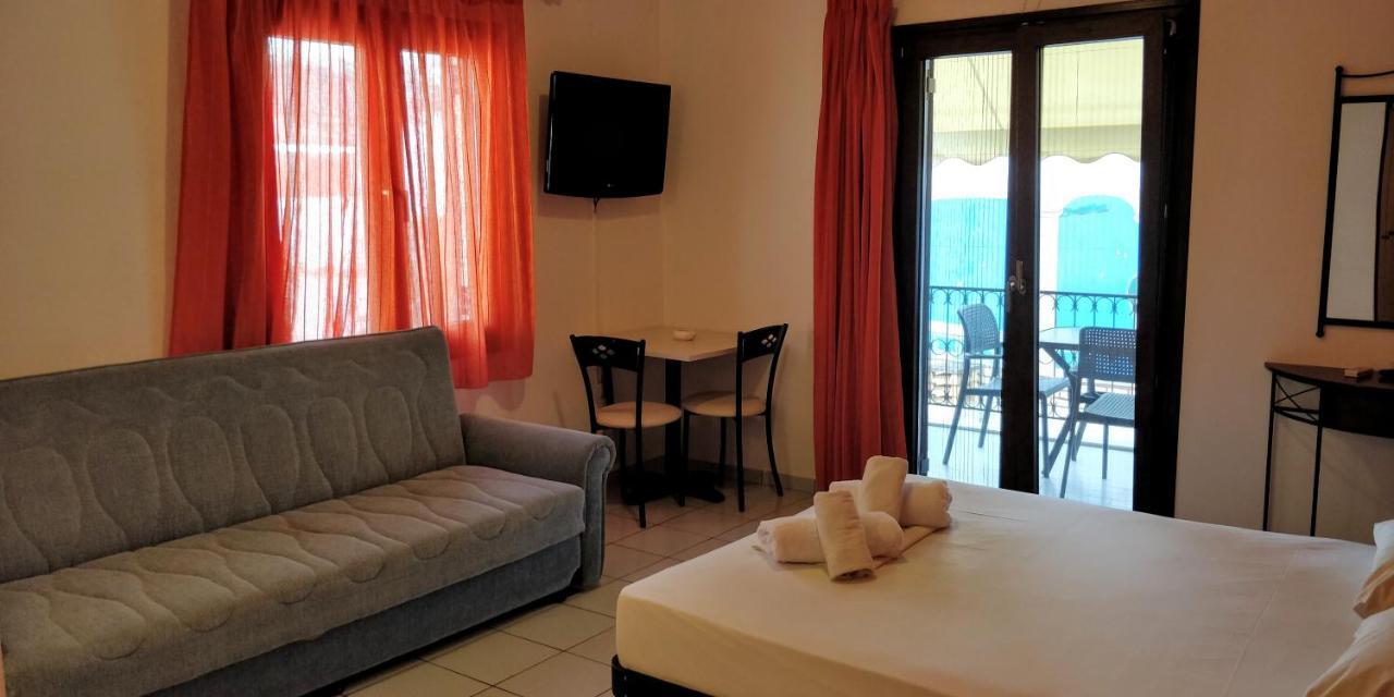 Marinos Aparts Aparthotel Szívota Kültér fotó