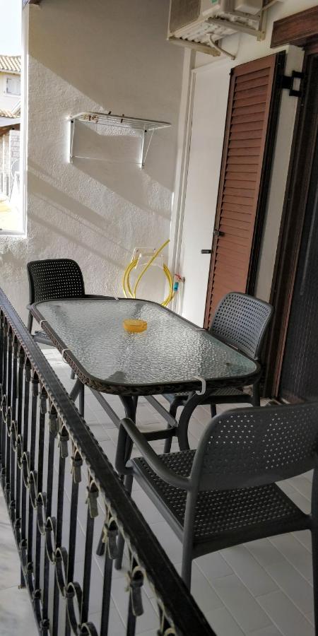 Marinos Aparts Aparthotel Szívota Kültér fotó