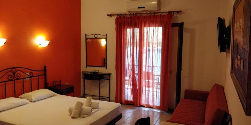 Marinos Aparts Aparthotel Szívota Kültér fotó